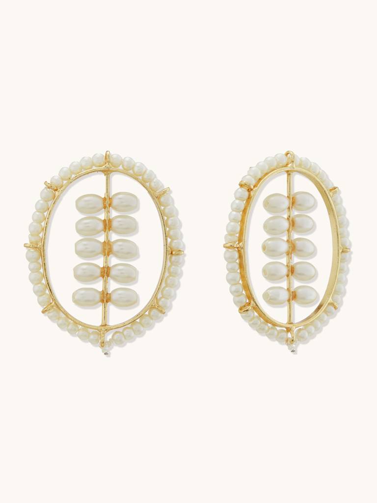 Stunning Oval Shaped Pearl Earrings : YI24A0143E