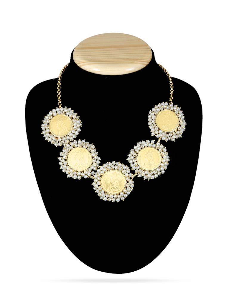 Elegant Pearl Beaded Circular Statement Necklace : YI24A0074N