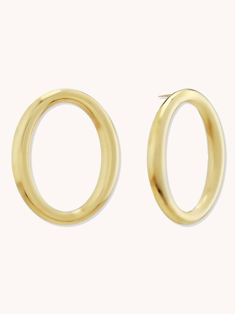 Easy-To-Wear Gold Hoops : YI24A0142E