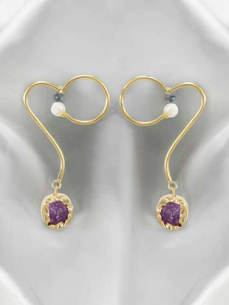 Purple Stone Studded Golden Wavy Earring : YI24A0057E