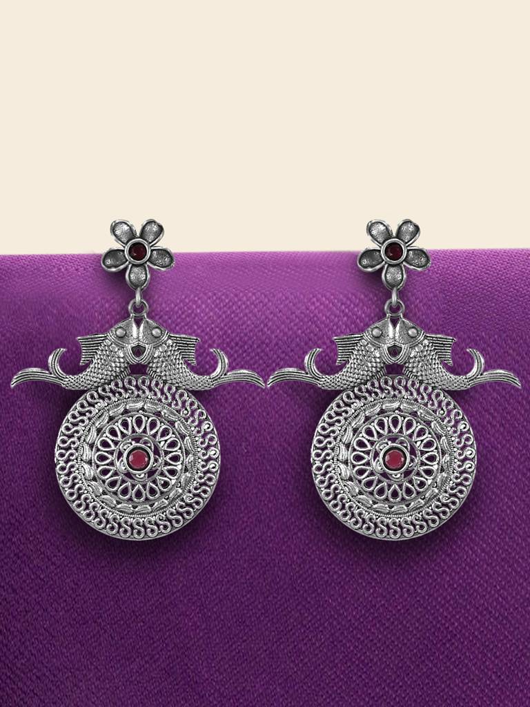 Oxidised Silver Fish Drop Earrings : YI24A0133E