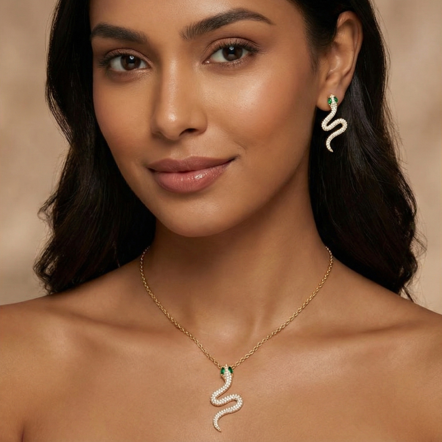 Snake Winding Pendant Necklace For Women – Elegant Coiled Snake Design With Sleek Modern Finish | Premium Statement : 22394959