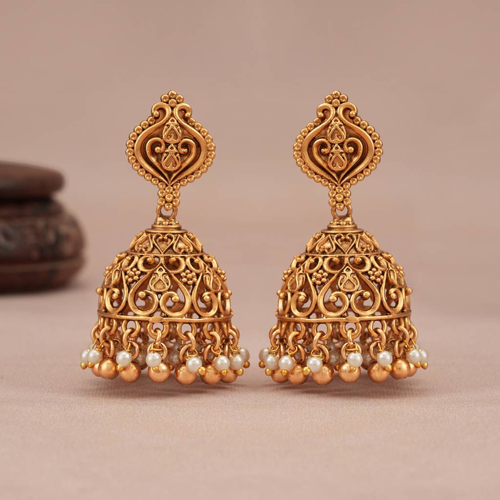 Cute Antique Gold Carved Pearl Dop Jhumka Earring : SJ203