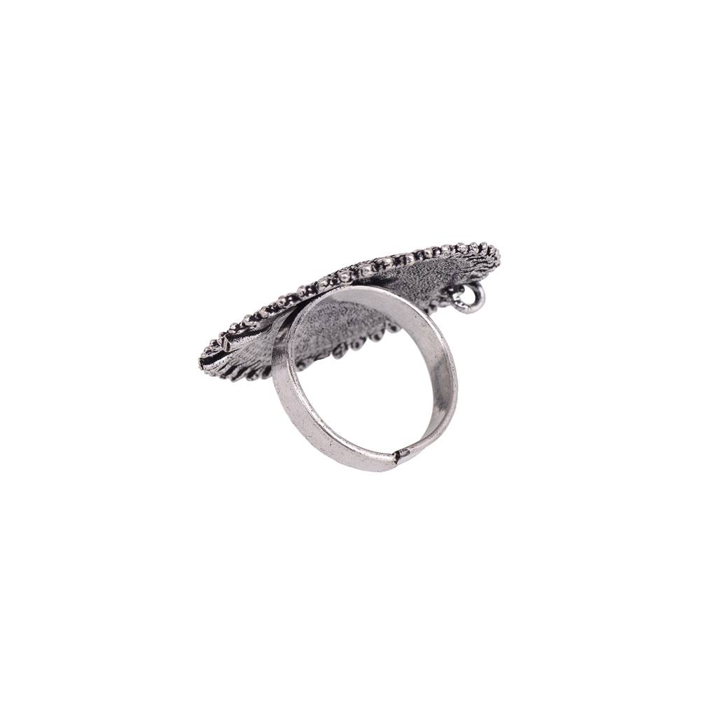 Silver Oxidised Toned Designer Finger Ring : SJRG1504