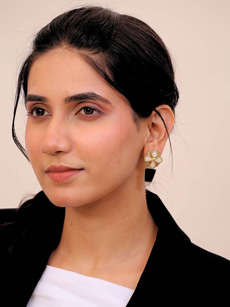 Inaya Brass Earrings For Women 18K Gold Plated Handmade : BJV044
