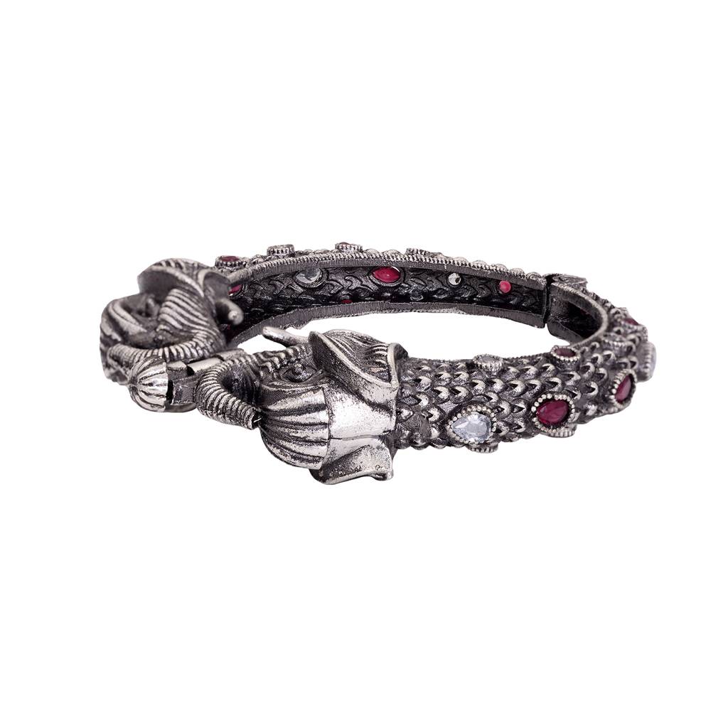 Oxidised Silver Toned Antique Elephant Motif Kada Bracelet : SJBR1513