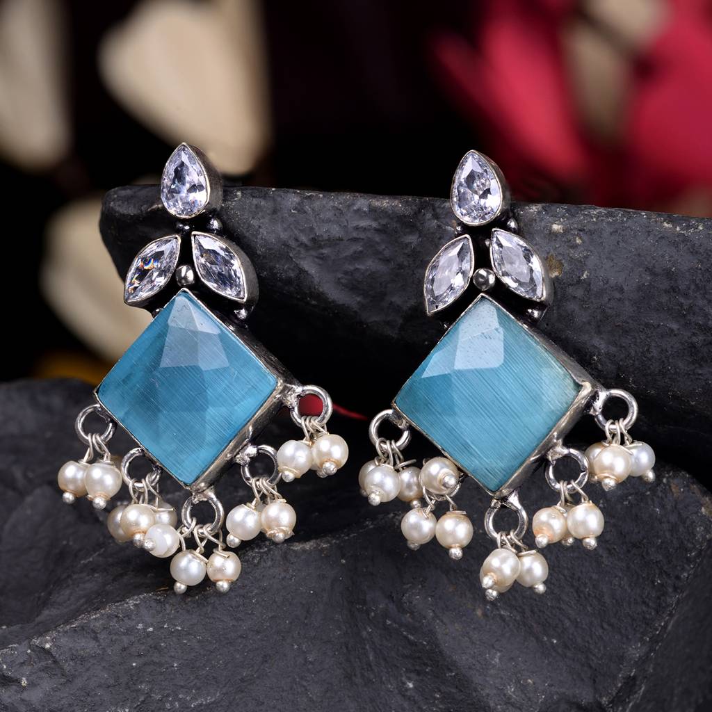 Oxidised Silver Toned Turquoise Stone Pearl Studded Earrings : SJER1526