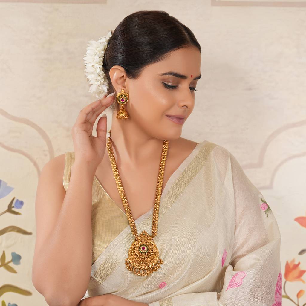Stunning Long Gold Plated Carved Necklace Set With Jhumka Earring : SJ230
