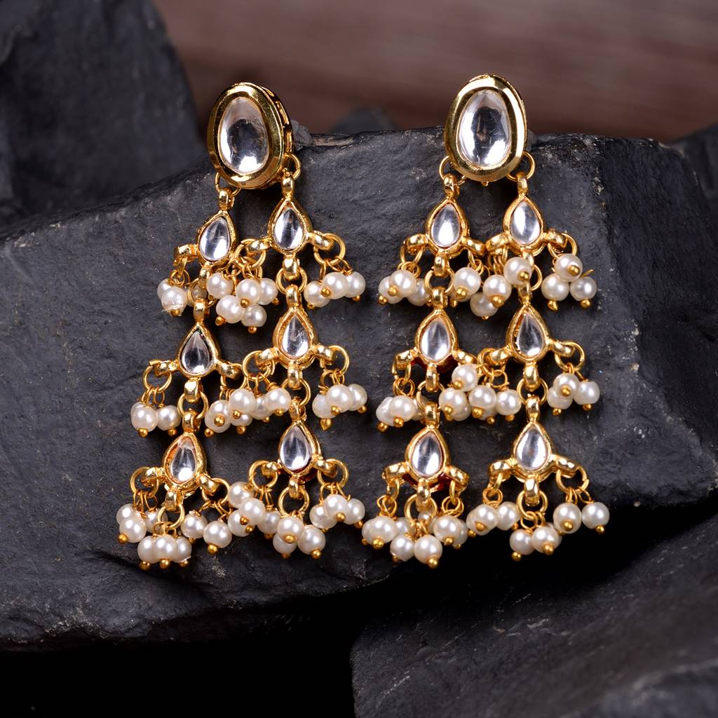 Gold Plated Kundan Pearl Beaded Traditional Dangle Earrings : SJER1531