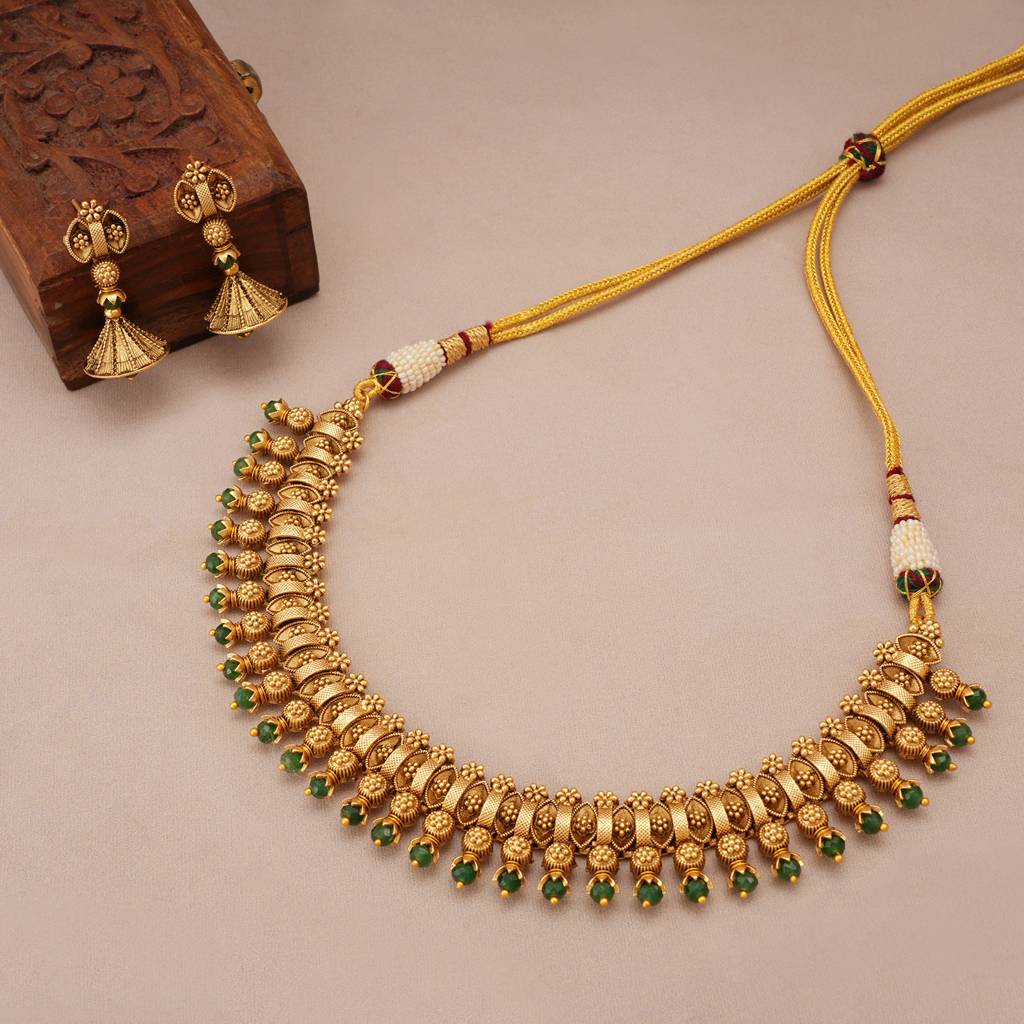 Antqiue Gold Plated Green Stone Necklace Set : SJ236