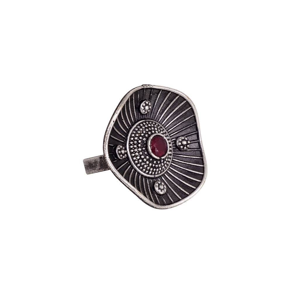 Oxidised Silver Toned Pink Stone Finger Ring : SJRG1537