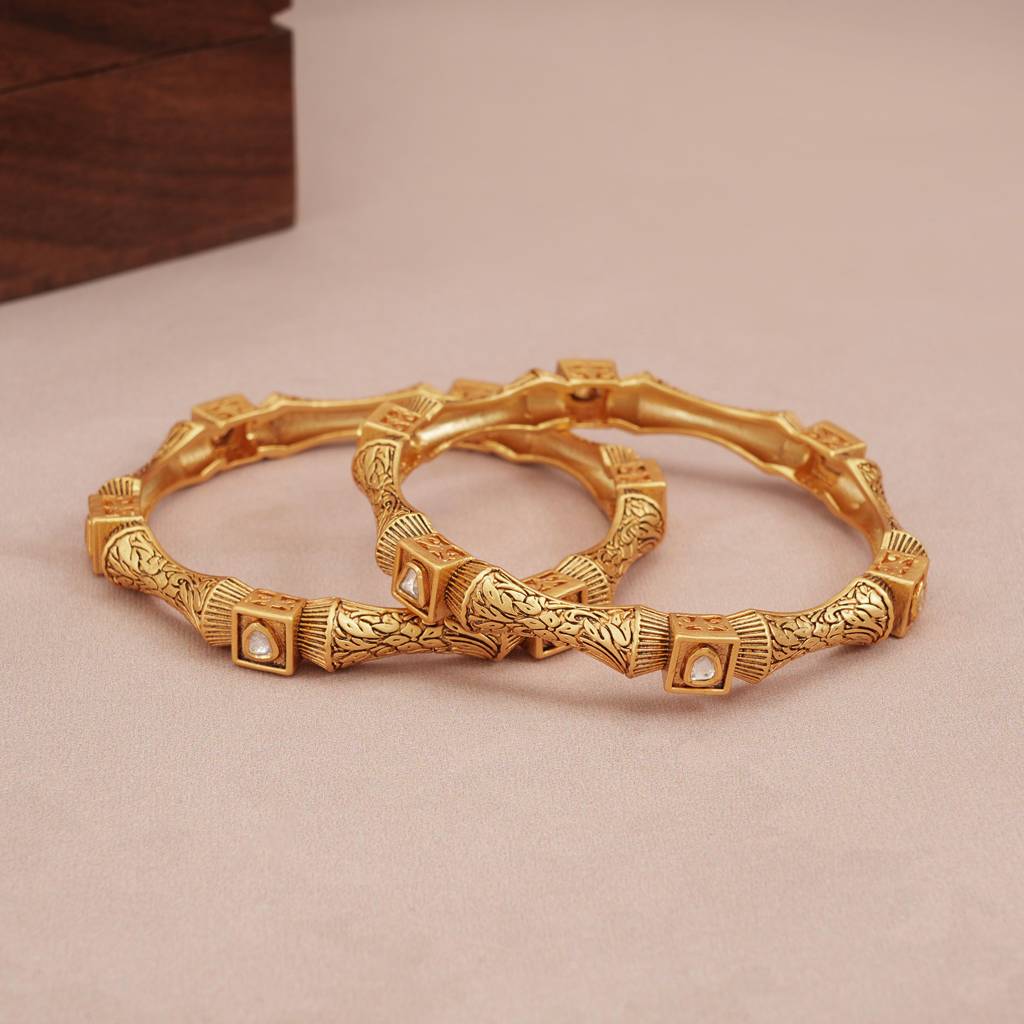 Amazing Antique Gold Kundan Bangle Set For Women : SJ244