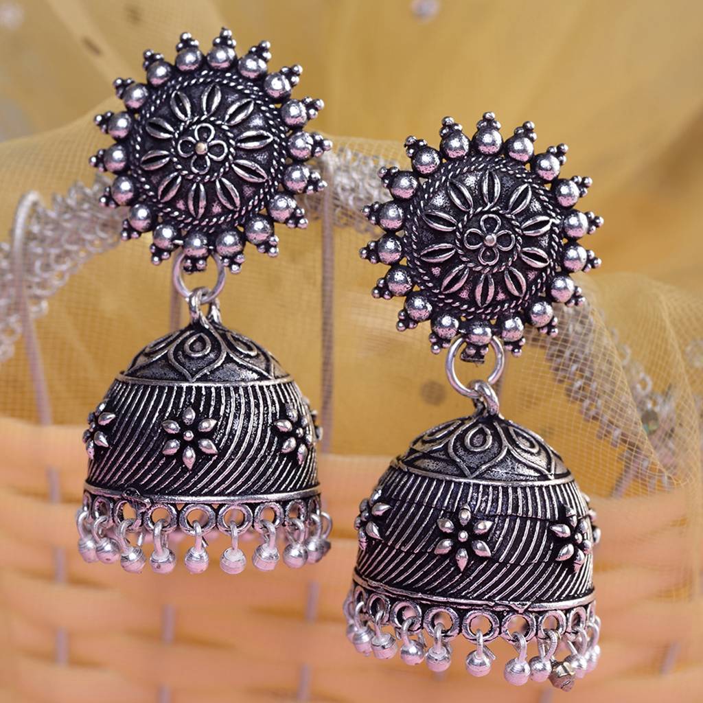 Silver Toned Oxidised Jhumka Earrings Pair : SJER1547