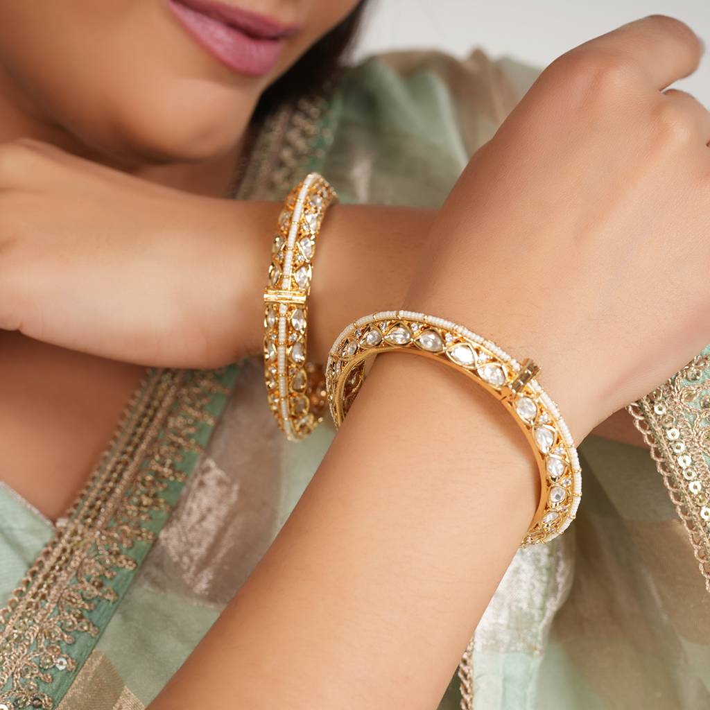 Royal Gold Plated Kundan Bangle Set For Women : SJ254
