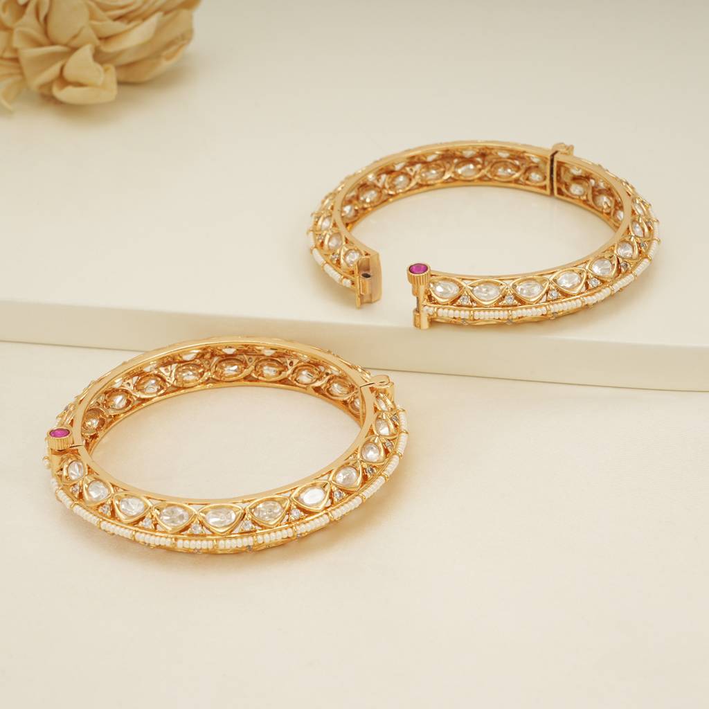 Royal Gold Plated Kundan Bangle Set For Women : SJ254