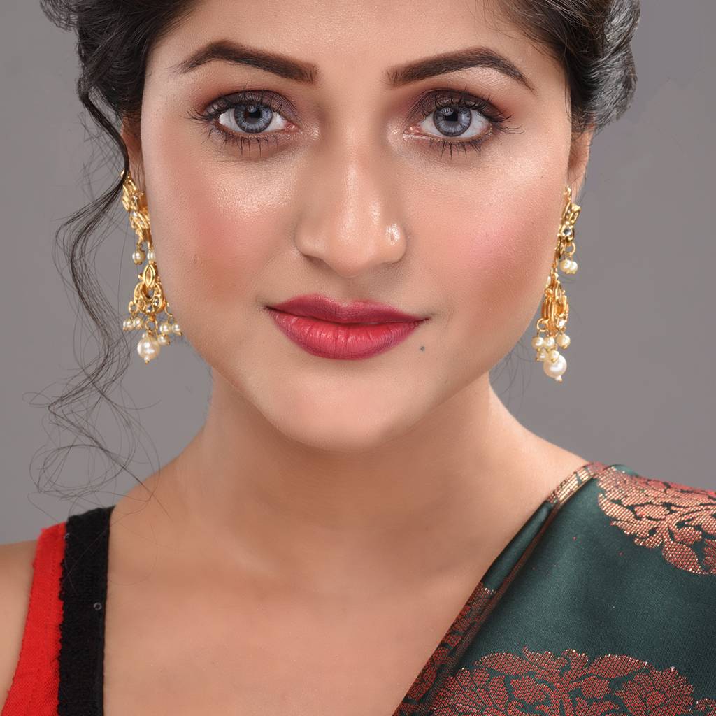 Gold Plated Kundan Studded Floral Chand Earrings : SJER1558