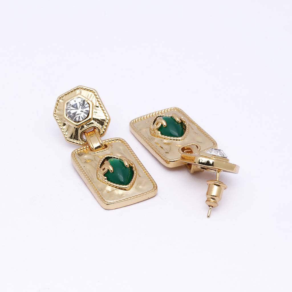 Gleam Mode 18K Gold Plated Earrings : UrbanLuxedrop18KGoldPlatedEarrings