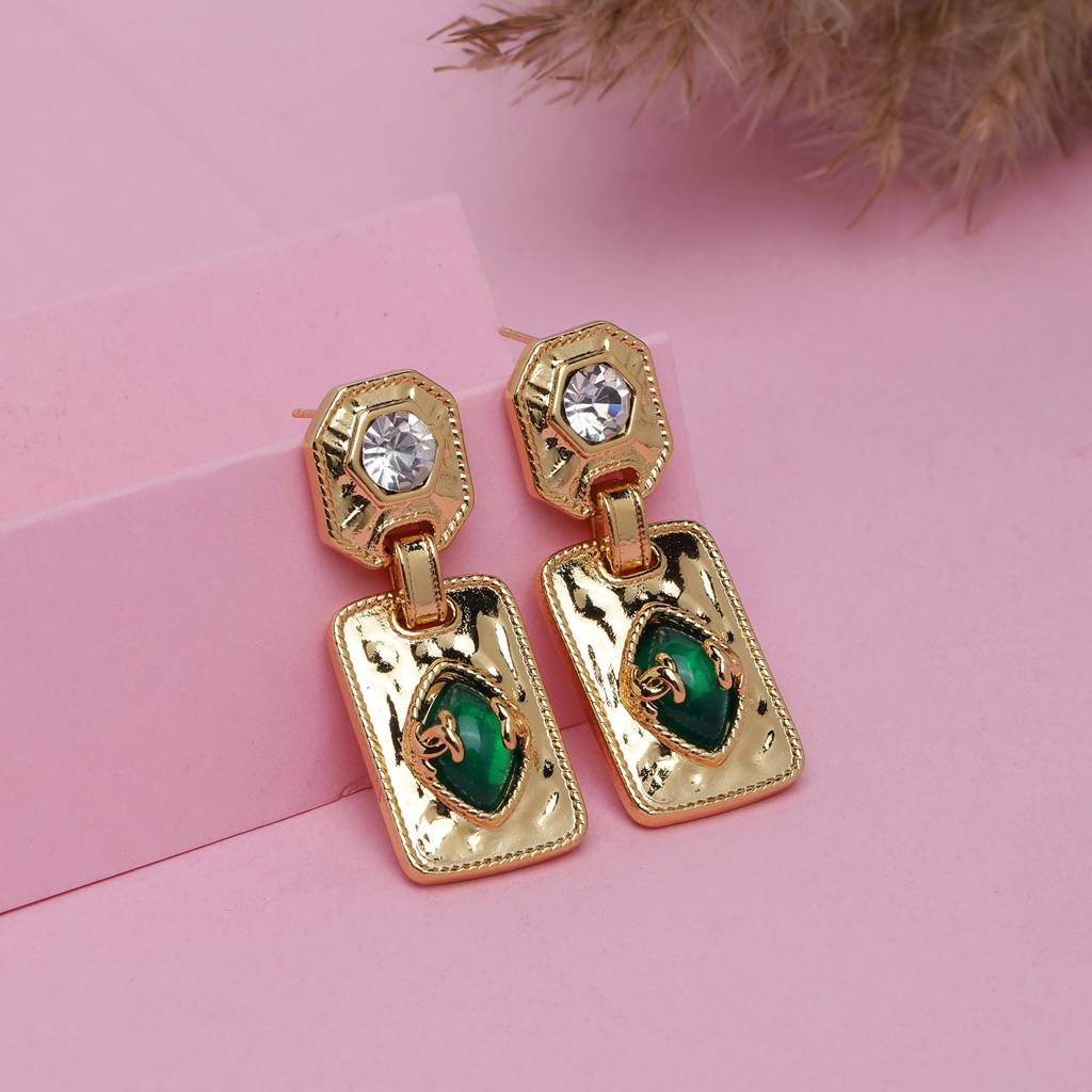 Gleam Mode 18K Gold Plated Earrings : UrbanLuxedrop18KGoldPlatedEarrings