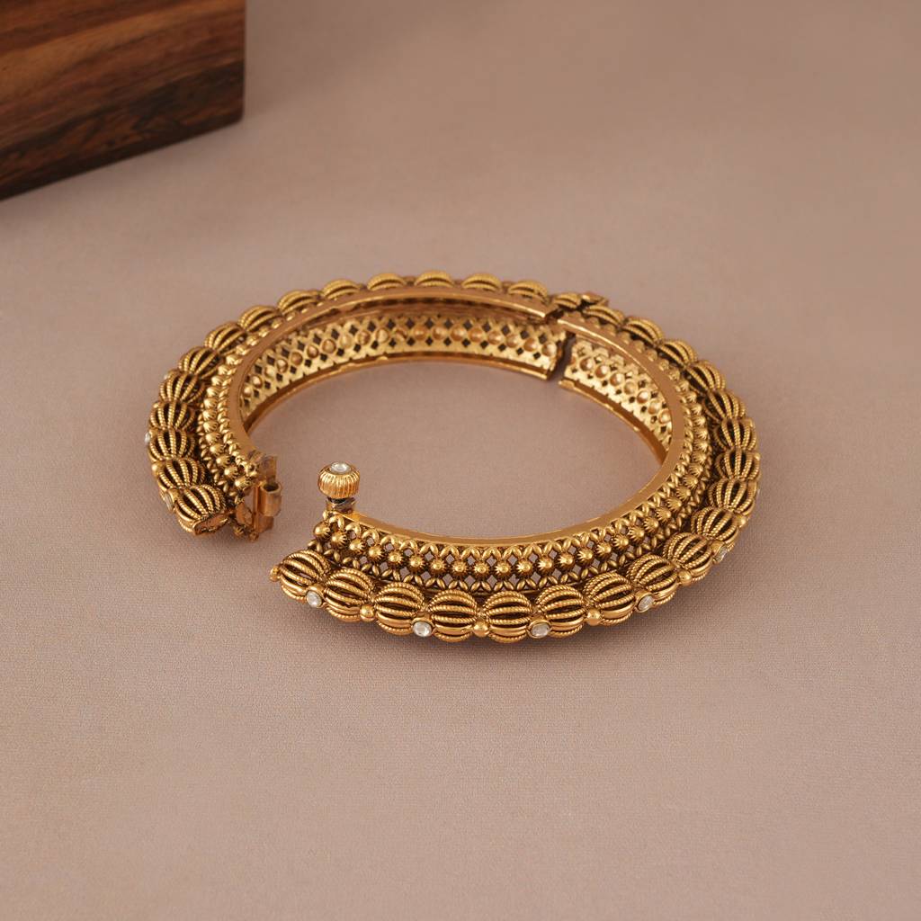 Gorgeous Antique Gold Pacheli Kada Bangle : SJ276