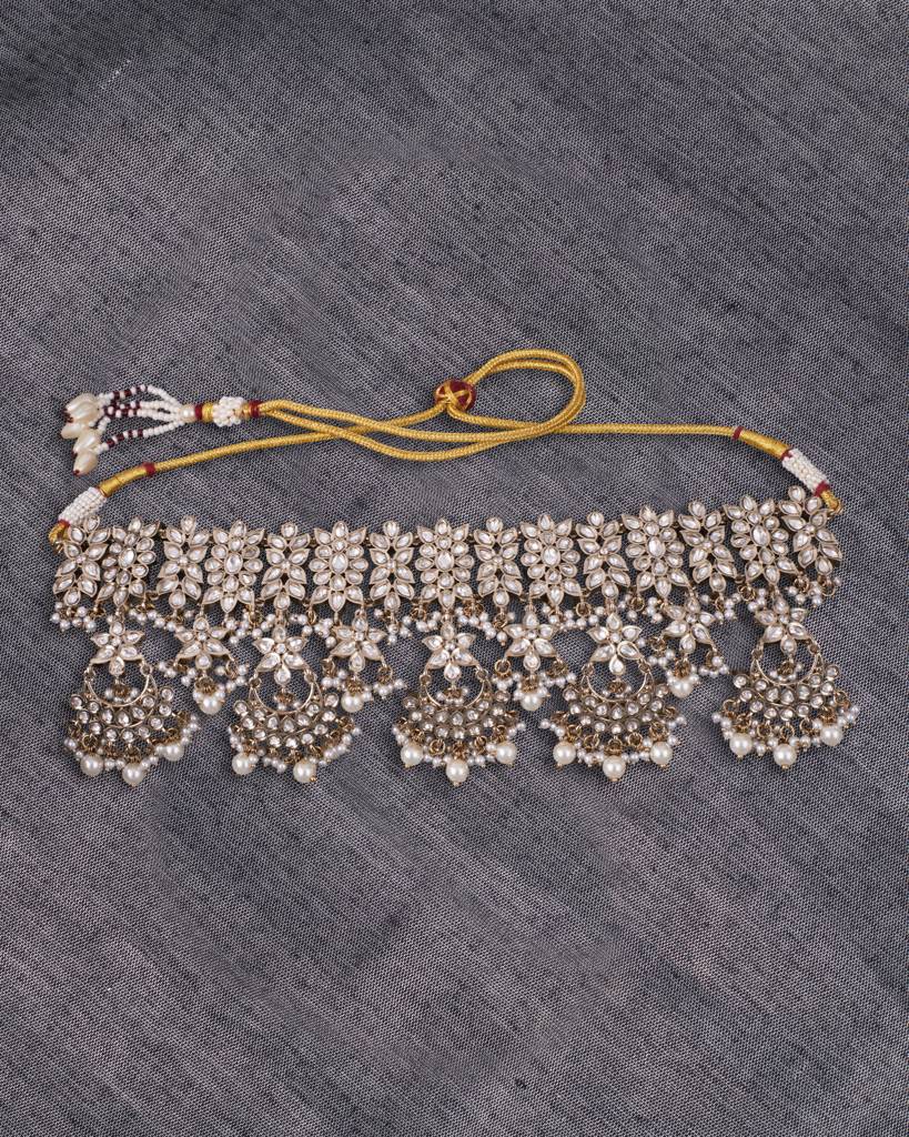 Splendid Flower Design And Chandelier Shape White Uncut Kundan Stone Antique Gold Plated Brass Choker Necklace  : 15CS11-WHITE