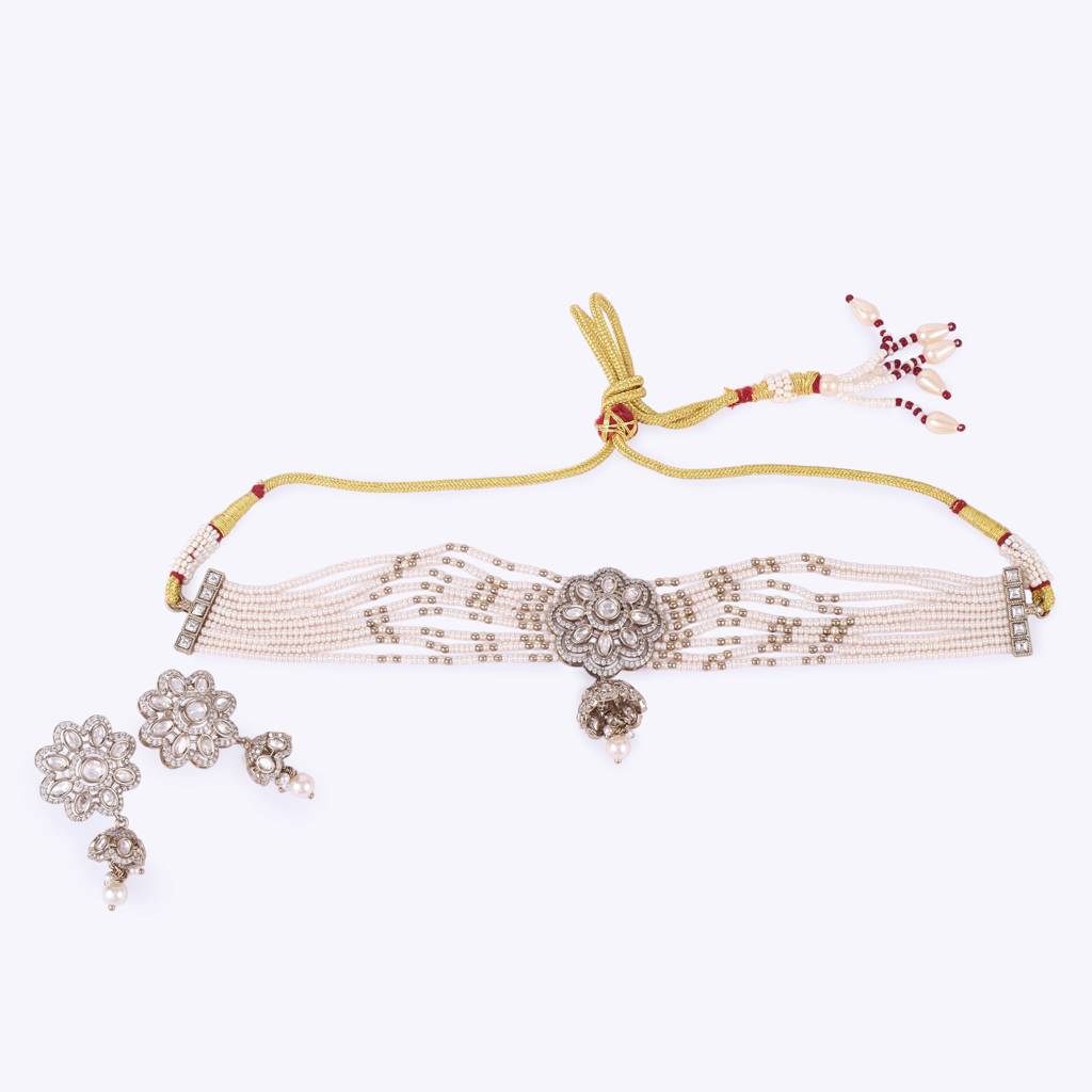 Fabulous Flower Design Gold Plated Pearl Choker Necklace Set For Women And Girls : 15CS60