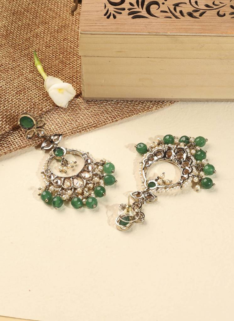 Gorgeous Circle And Leaf Shape Pearl Kundan Stone Antique Gold Plated Brass Chandelier Earring With Maang Tik : 15ET1287_Green