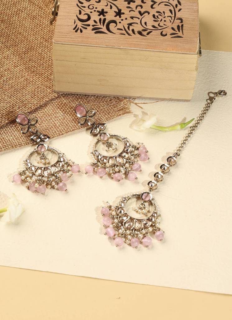 Gorgeous Circle And Leaf Shape Pearl Kundan Stone Antique Gold Plated Brass Chandelier Earring With Maang Tikk : 15ET1287_Pink
