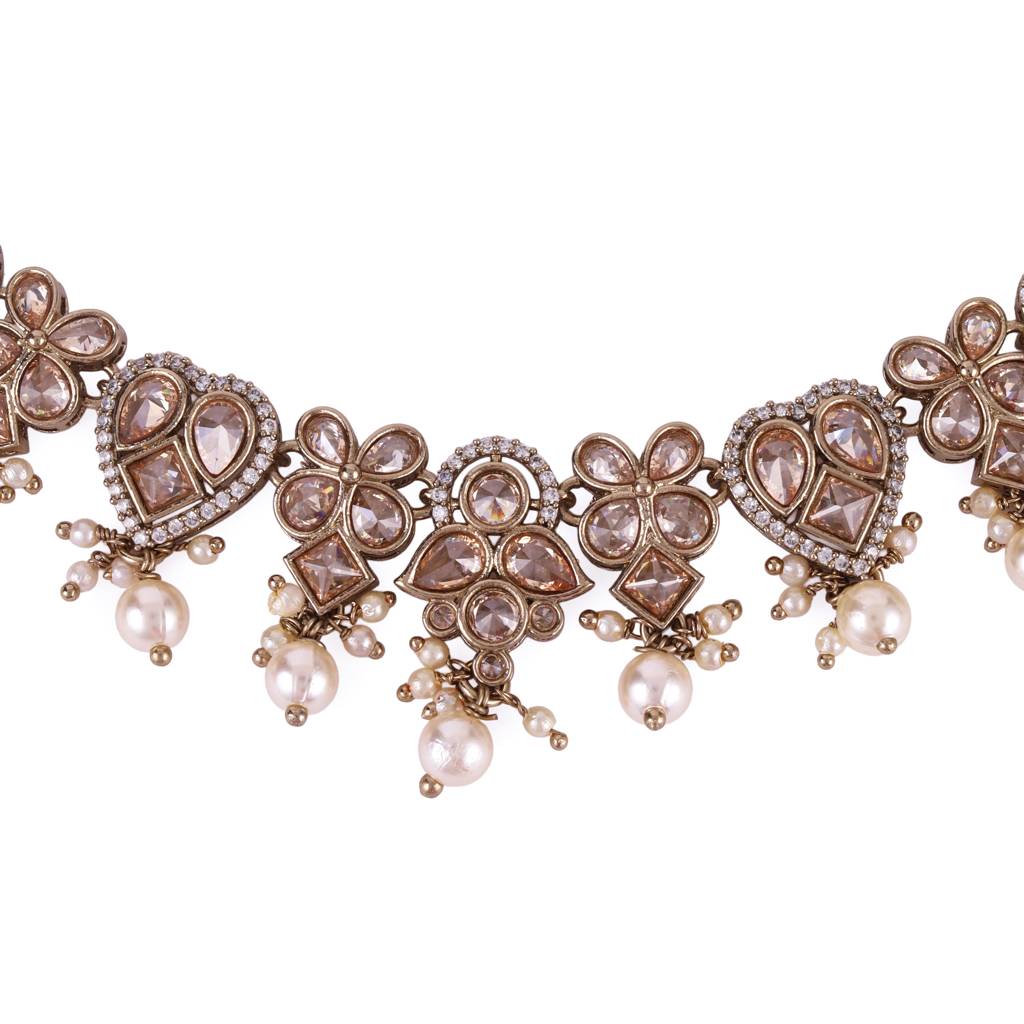 Glorious Heart And Flower Design Gold Plated Choker Necklace Set With Maangikka For Women And Girls : 15HS244