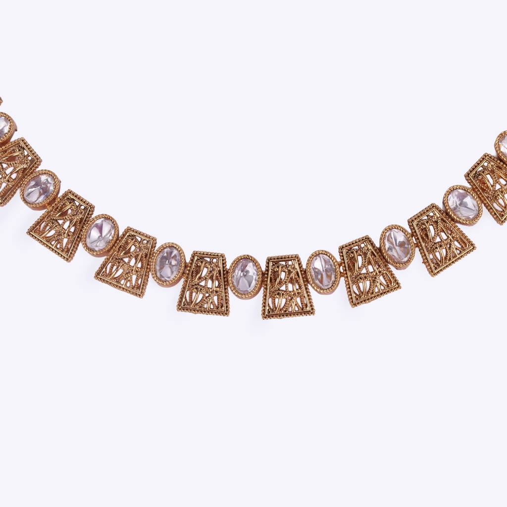 Elegant Rajwadi Gold Plated Choker Necklace Set With Maangtikka For Women And Girls : 15HS85-Gold