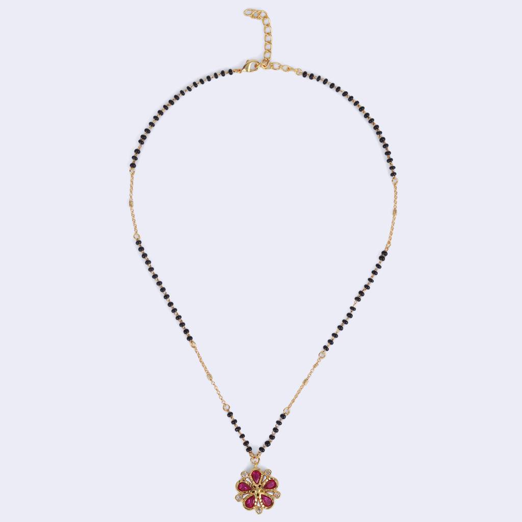 Traditional Flower Design Black Beads Gold Plated Princess Necklace For Women : 15MS87