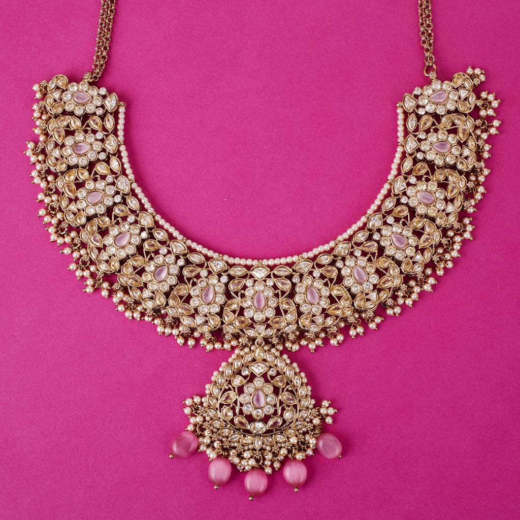 Gorgeous Flower Design Uncut Kundan Stone Gold Plated Brass Choker Necklace Set With Maang Tikka For Women And Girls : 15NS7746