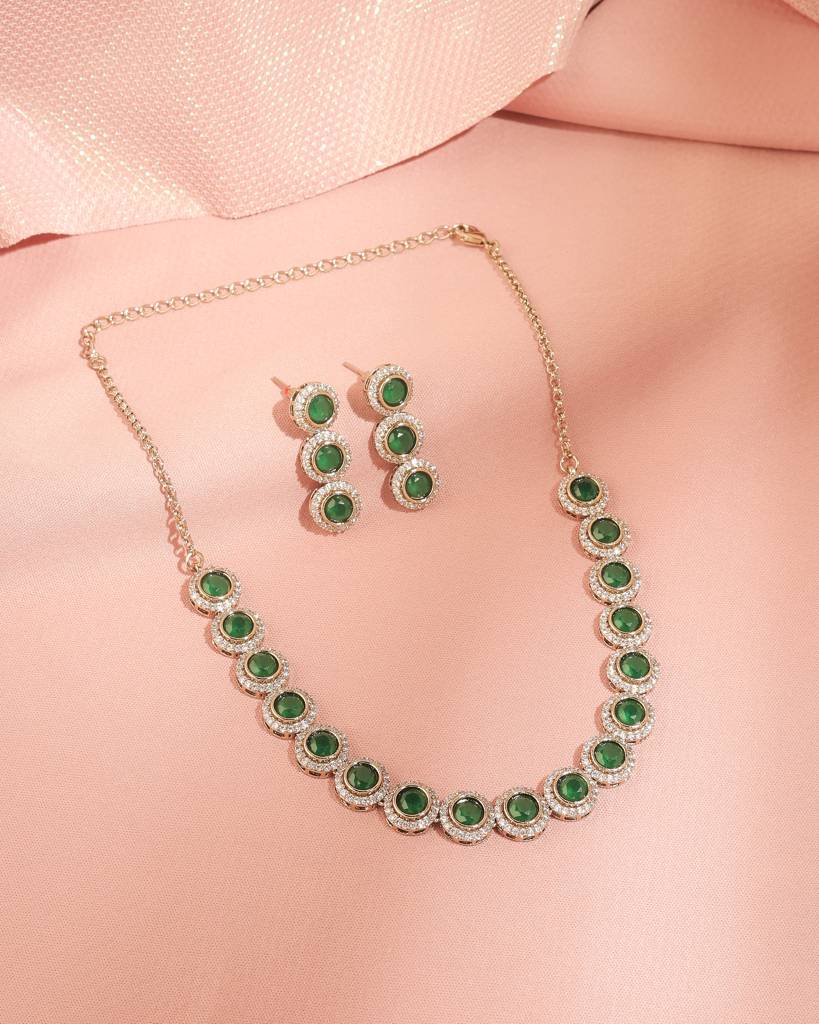 Superb Round Shape Cz Studded Antique Gold Plated Brown Uncut Kundan Stone Brass Choker Necklace Set For Wome : 15NS9693-Green