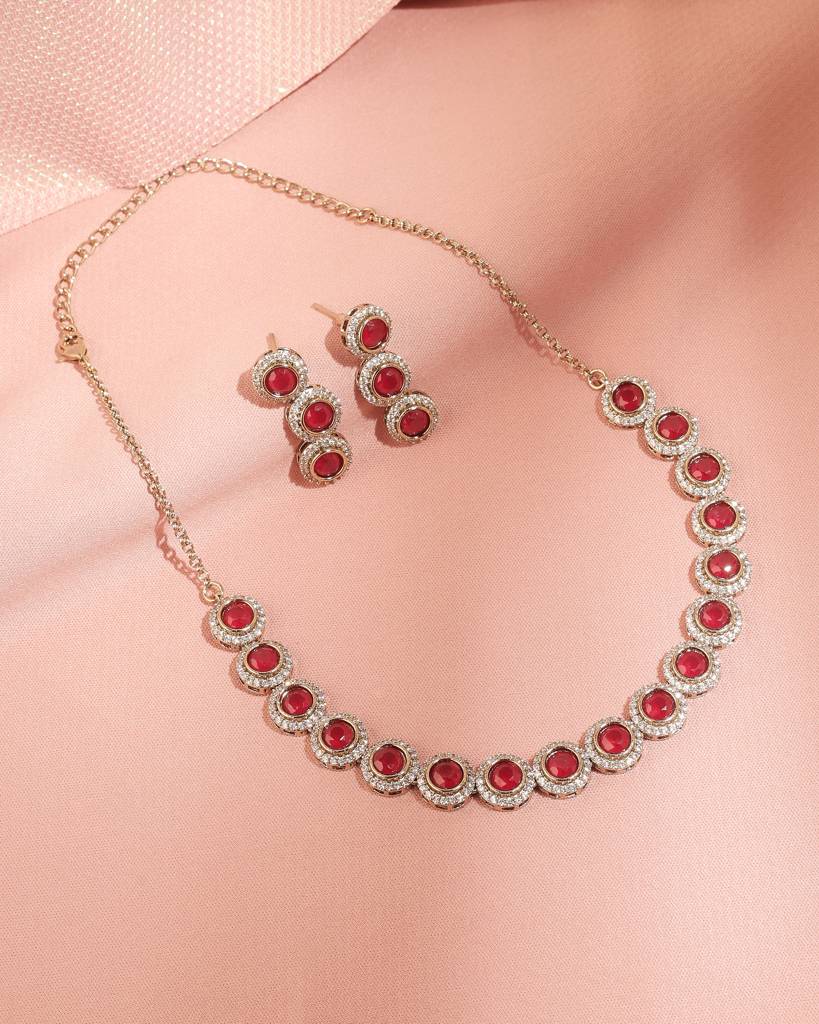 Superb Round Shape Cz Studded Antique Gold Plated Brown Uncut Kundan Stone Brass Choker Necklace Set For Women  : 15NS9693-RED