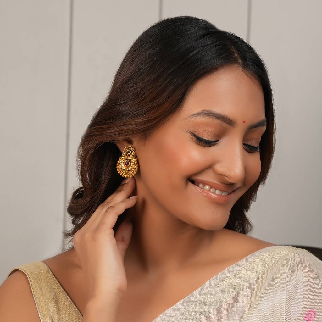 Stunning Cute High Gold Polish Earring : SJ294