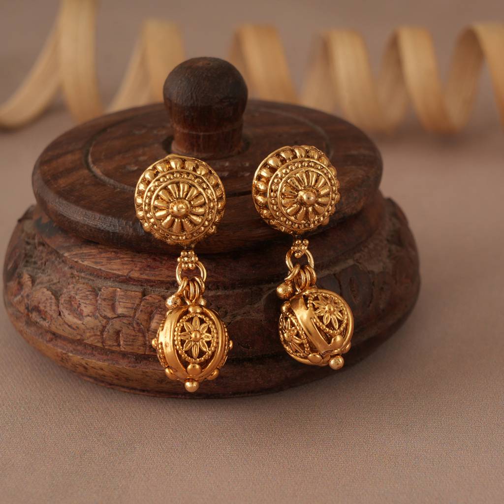 Long Gold Plated Carved Ball Mala Set : SJ302