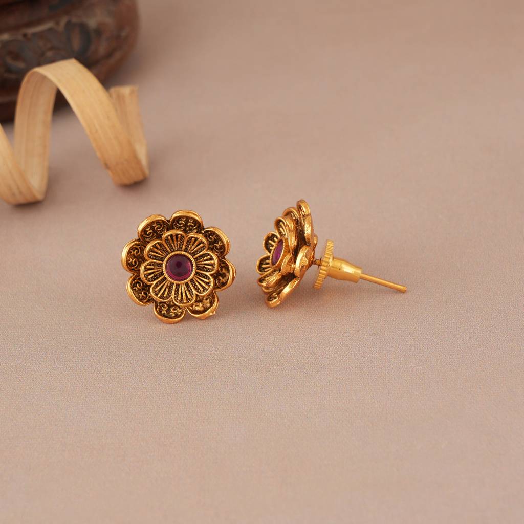 Antique Gold Floral Layer Stone Pendant Set With Studs : SJ306