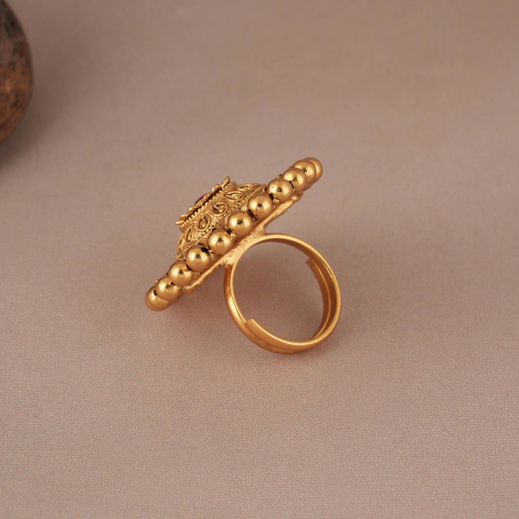 Beautiful Antique Gold Plain Finger Ring : SJ316
