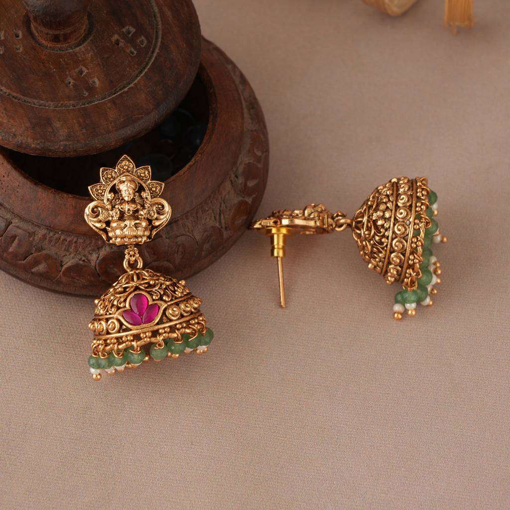 Gorgeous Antique Gold Maa Lakshmi Necklace Set : SJ320