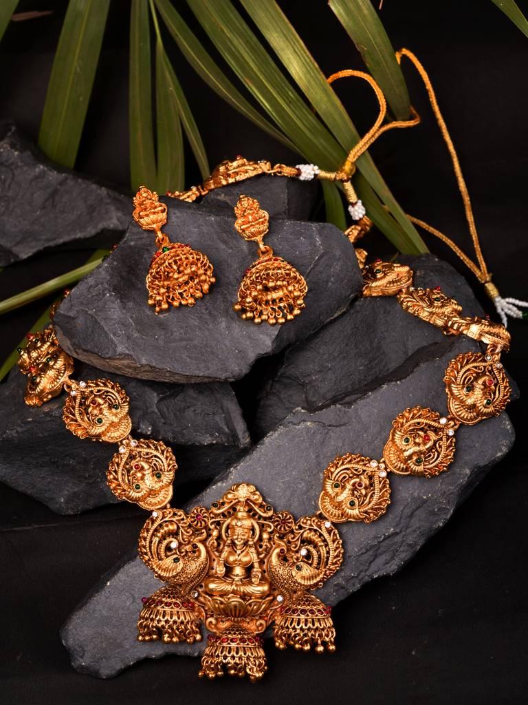 Gold Plated Exquisite Lakshmi Design Haram Temple Jewellery Set With Jhumki Earrings : SJNK1640
