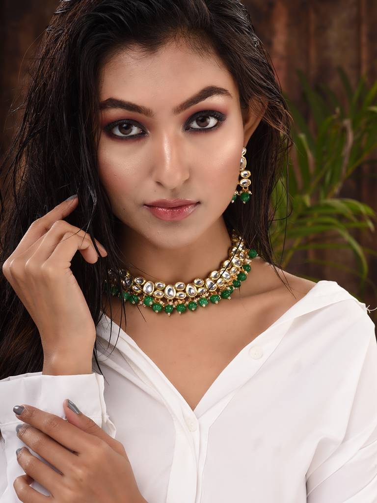 Gold Plated Green & White Kundan Studded Beaded Choker Jewellery Set : SJNK1689