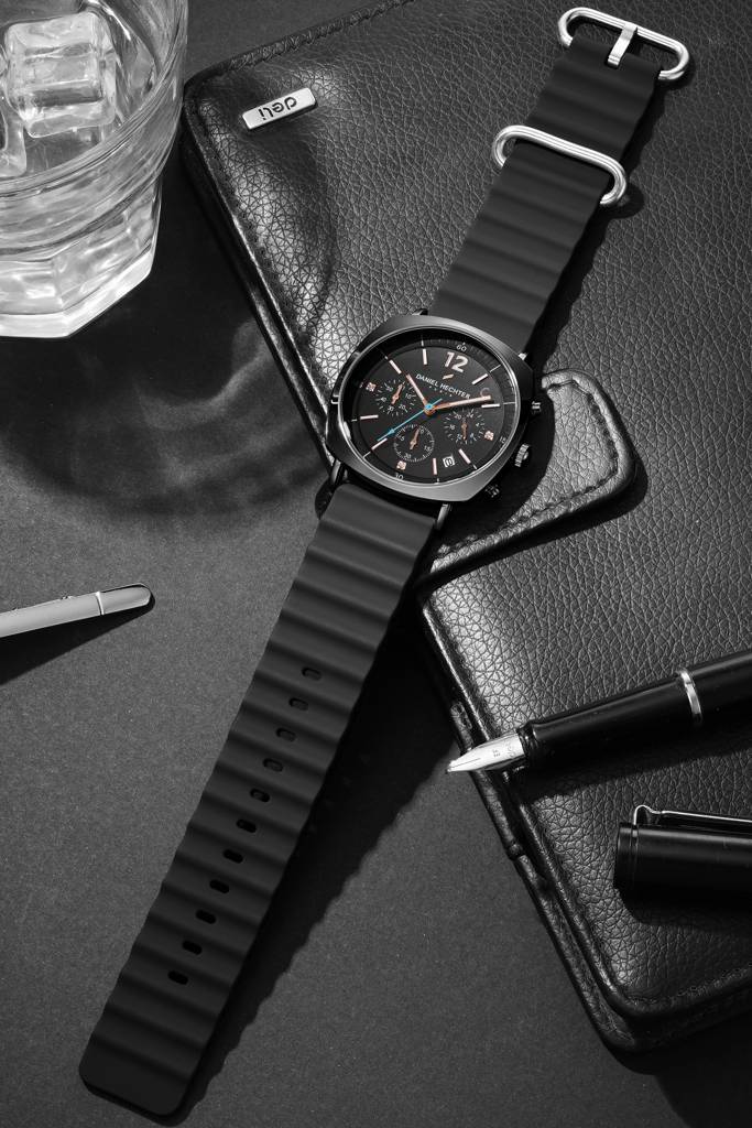 Daniel Hechter Paris Cluny Collection Multifunction Watch For Men With Round Dial, Date Display And Wavy Pattern  : DHM1019-01