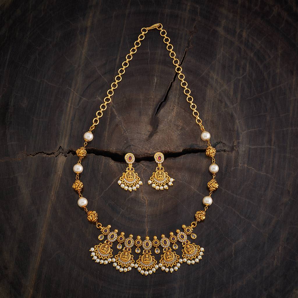 Kushal'S Fashion Jewellery Gold Plated Artificial Stones And Beads Antique Jewellery Set : 418248