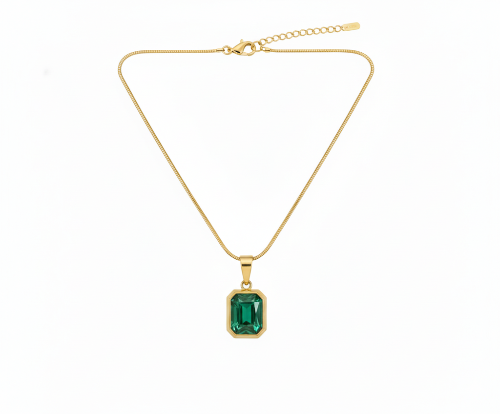 18K Gold Plated Emerald Pendant Necklace : RJFSPN04