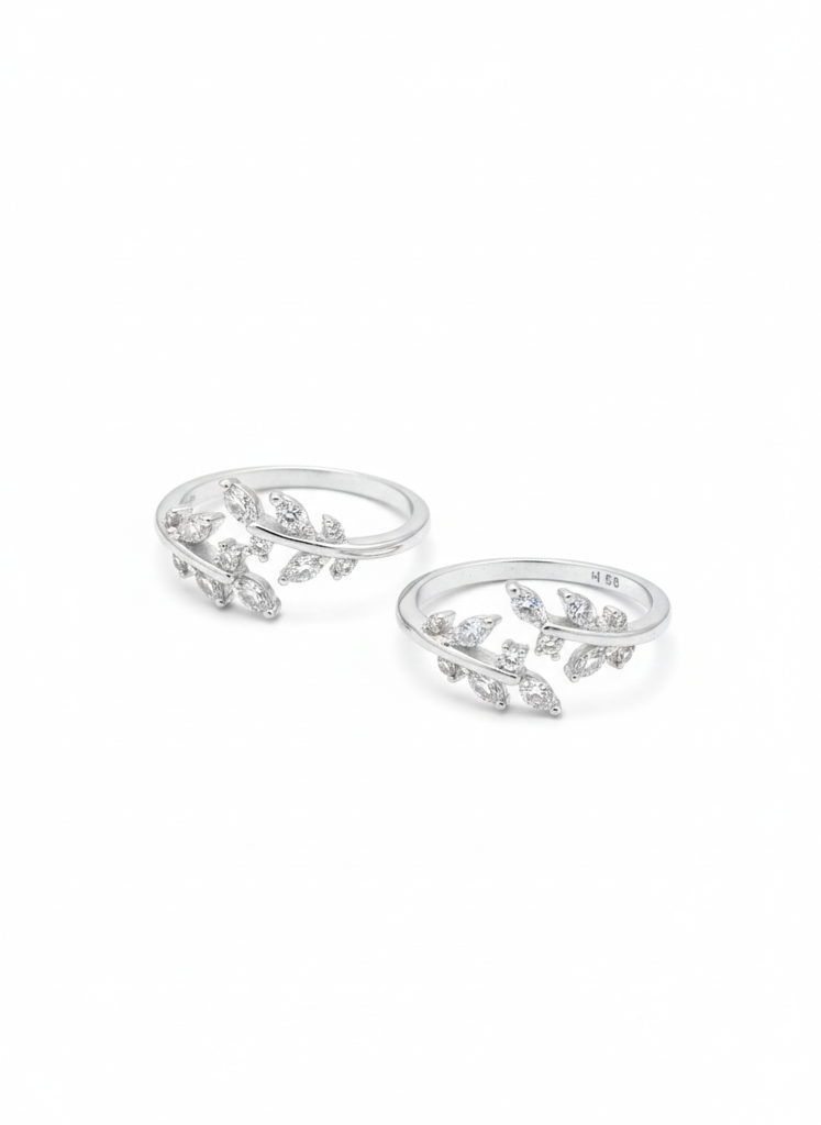 925 Sterling Silver Leaf Adjustable Toe Ring : RJSPTR12