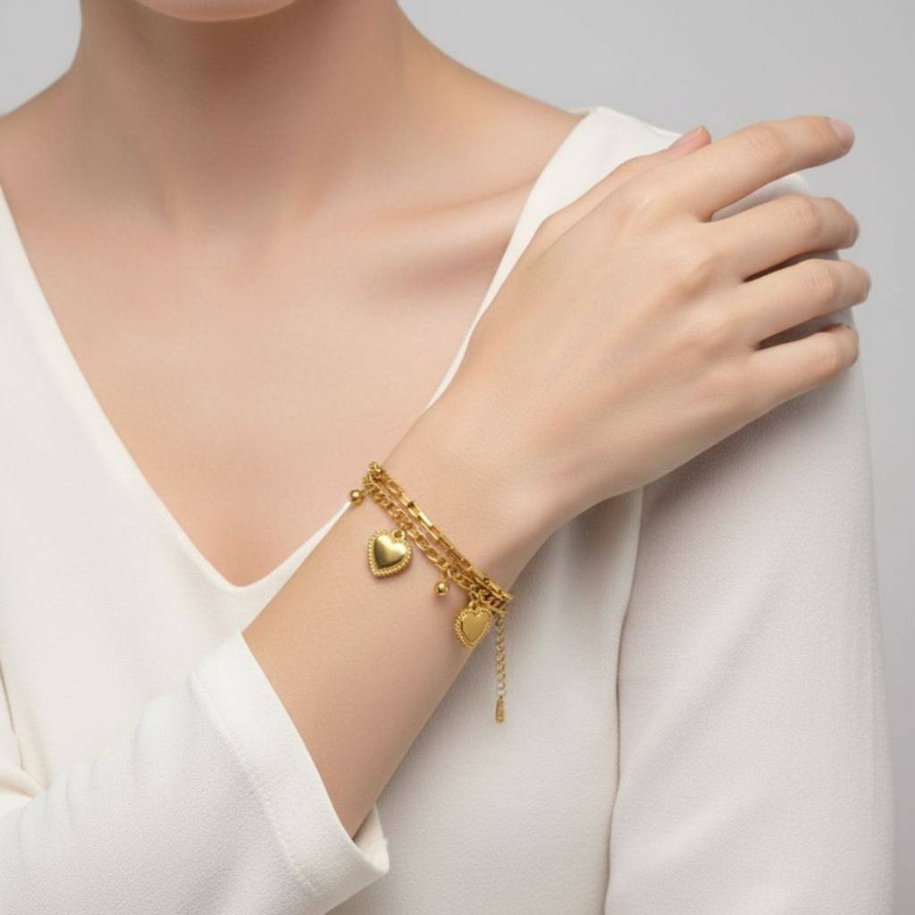 18K Gold Plated Chunky Heart Charm Bracelet : RJFSBR35