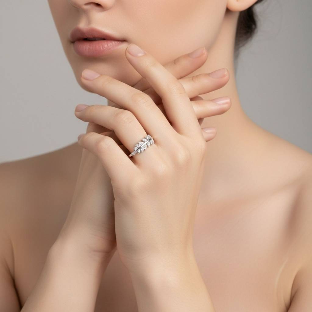 Leaf Design Zircon Ring : RJSPRG70