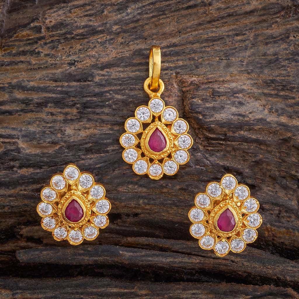 Kushal'S Fashion Jewellery Gold-Plated Ethnic 92.5 Pure Silver Temple Pendant Set - 178551 : 427550