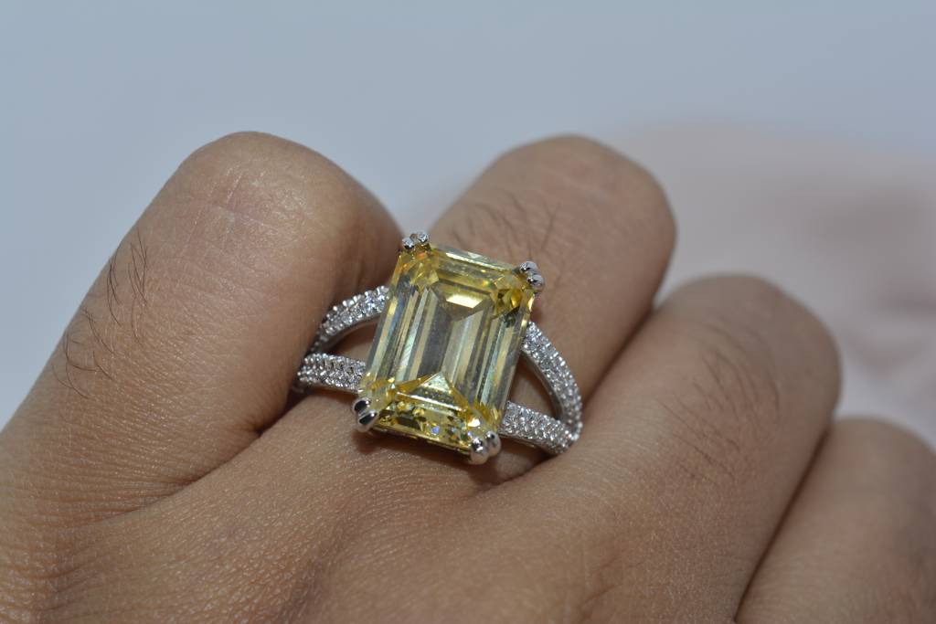 Sunshine Ring : 182