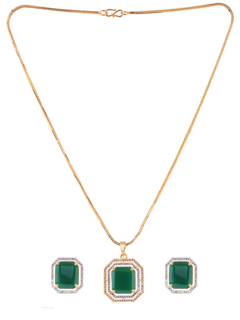 Gold Toned Emerald Green Ad Studded Locket Jewellery Set : SJLK1851