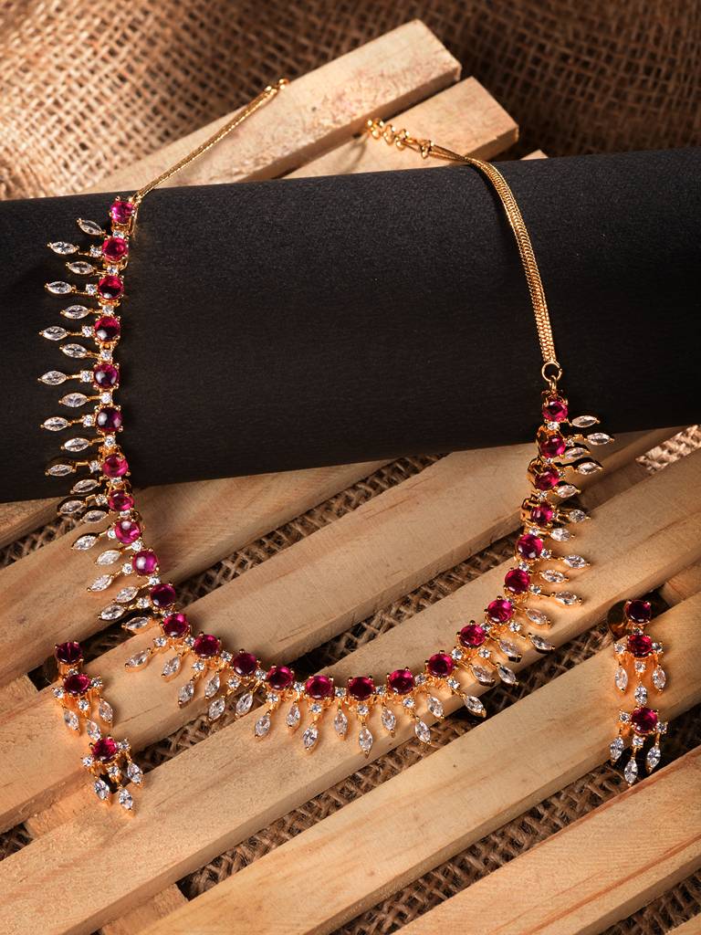 Gold Toned Red Kemp Stone Studded Statement Jewellery Set Set : SJNK1869